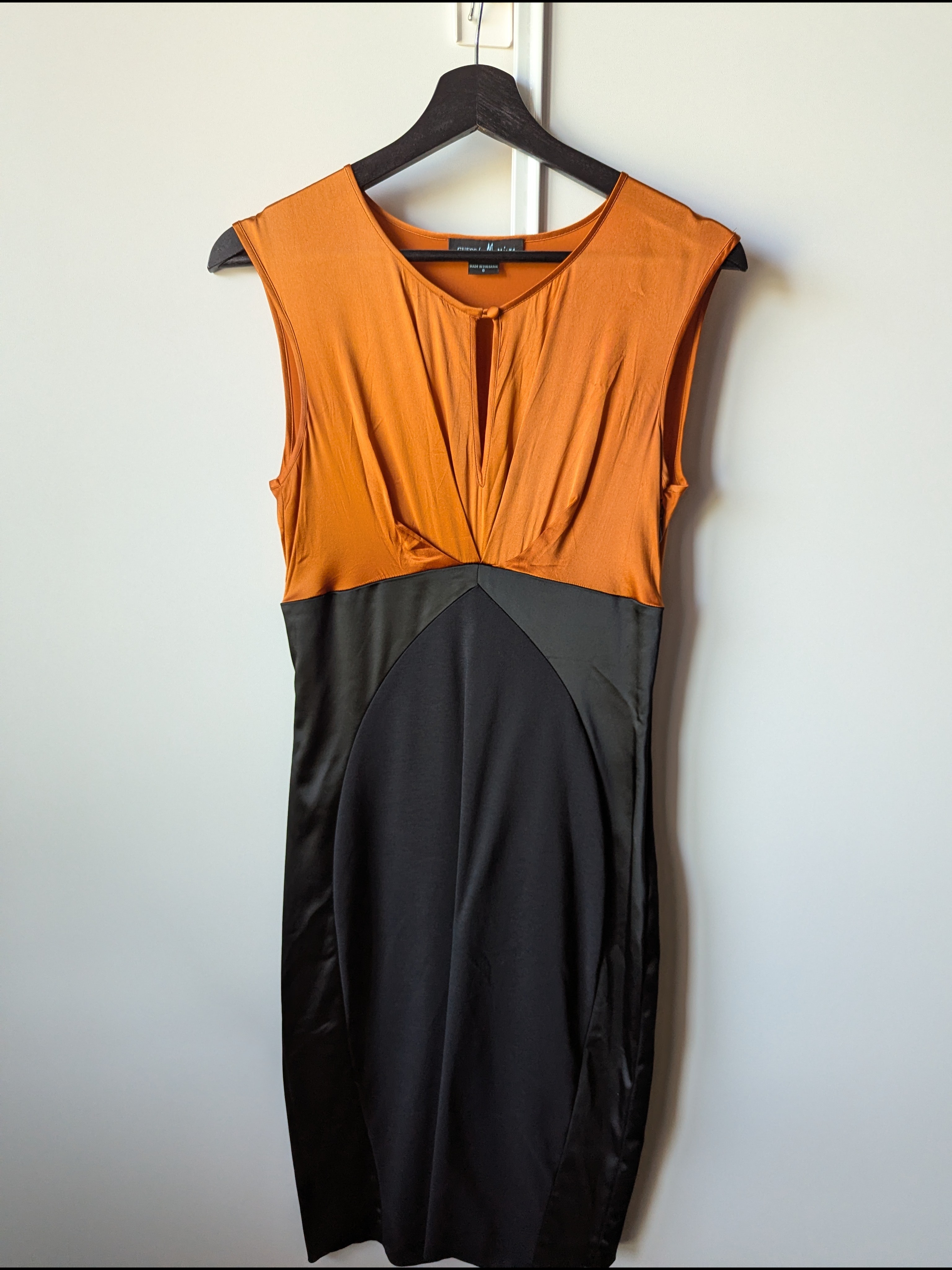 Guess By Marciano Orange And Black Colorblock Sheath Dress